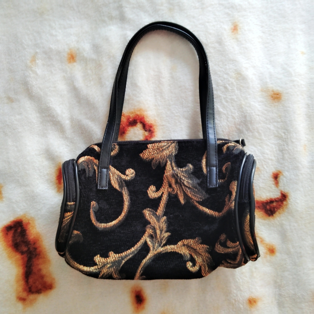 🖤3for25🖤 Vtg 80s/90s Black and Gold Women's Handbag